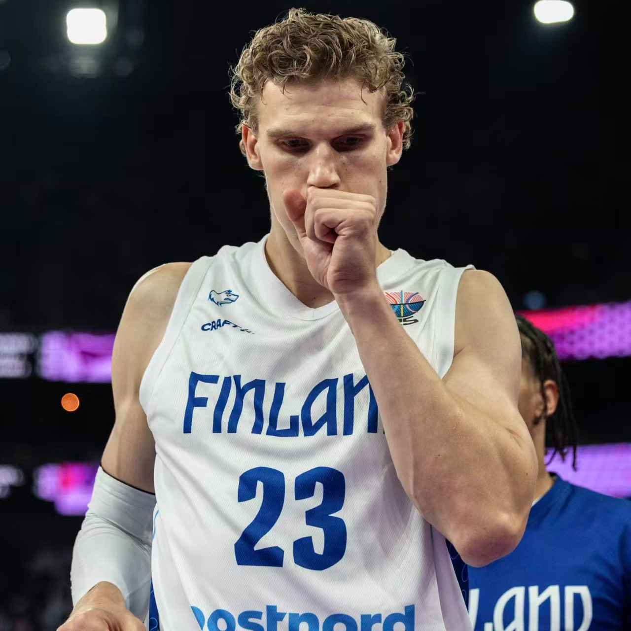 犹他爵士赛前完成体检，志在NBA季后赛名次提升，目标明确，赛程密集仍需轮换的简单介绍-开云网站