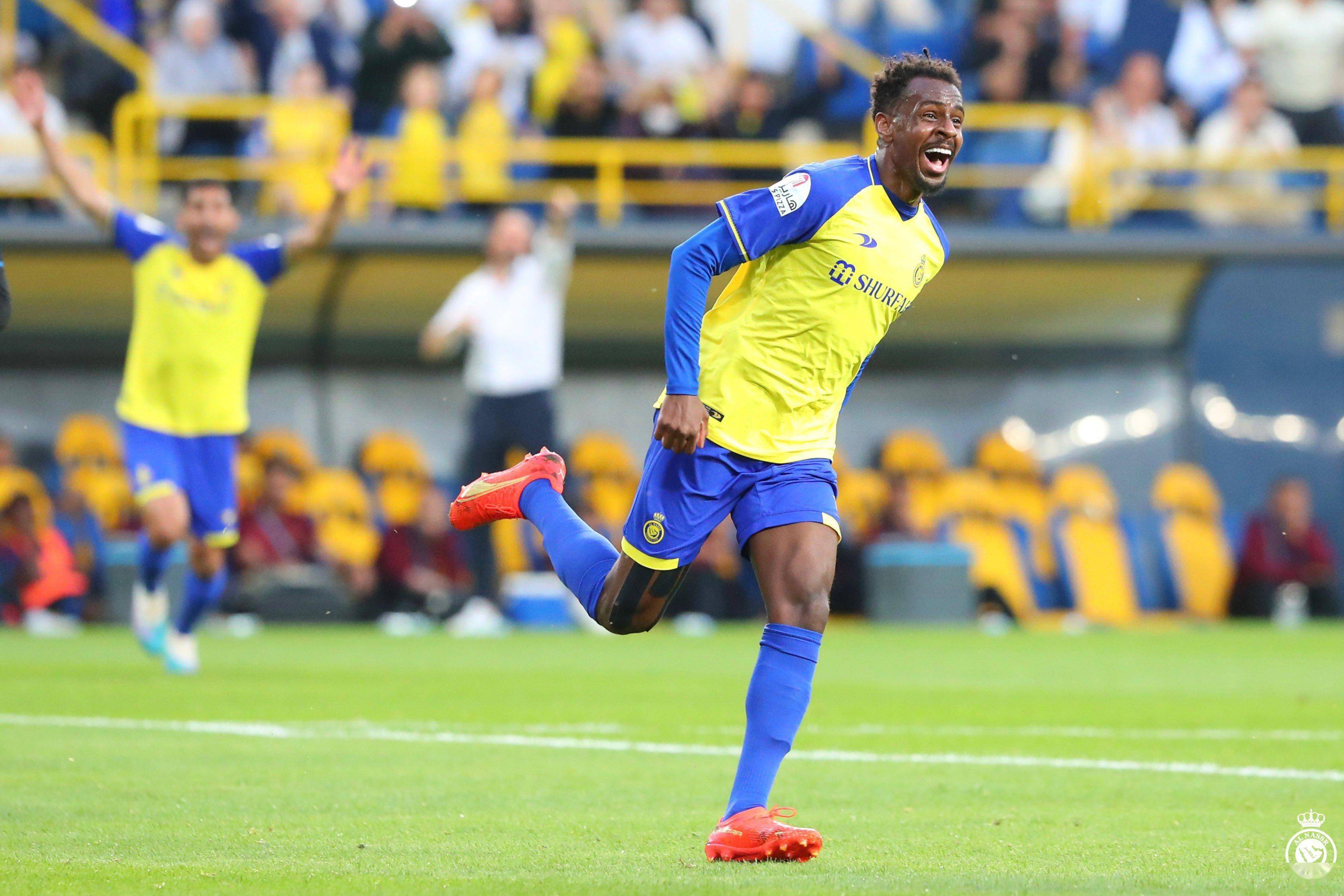 清晨突围战来临,达拉斯独行侠围绕国王杯战术微调,赛场秩序良好,团队化学反应显著的简单介绍-开云在线入口