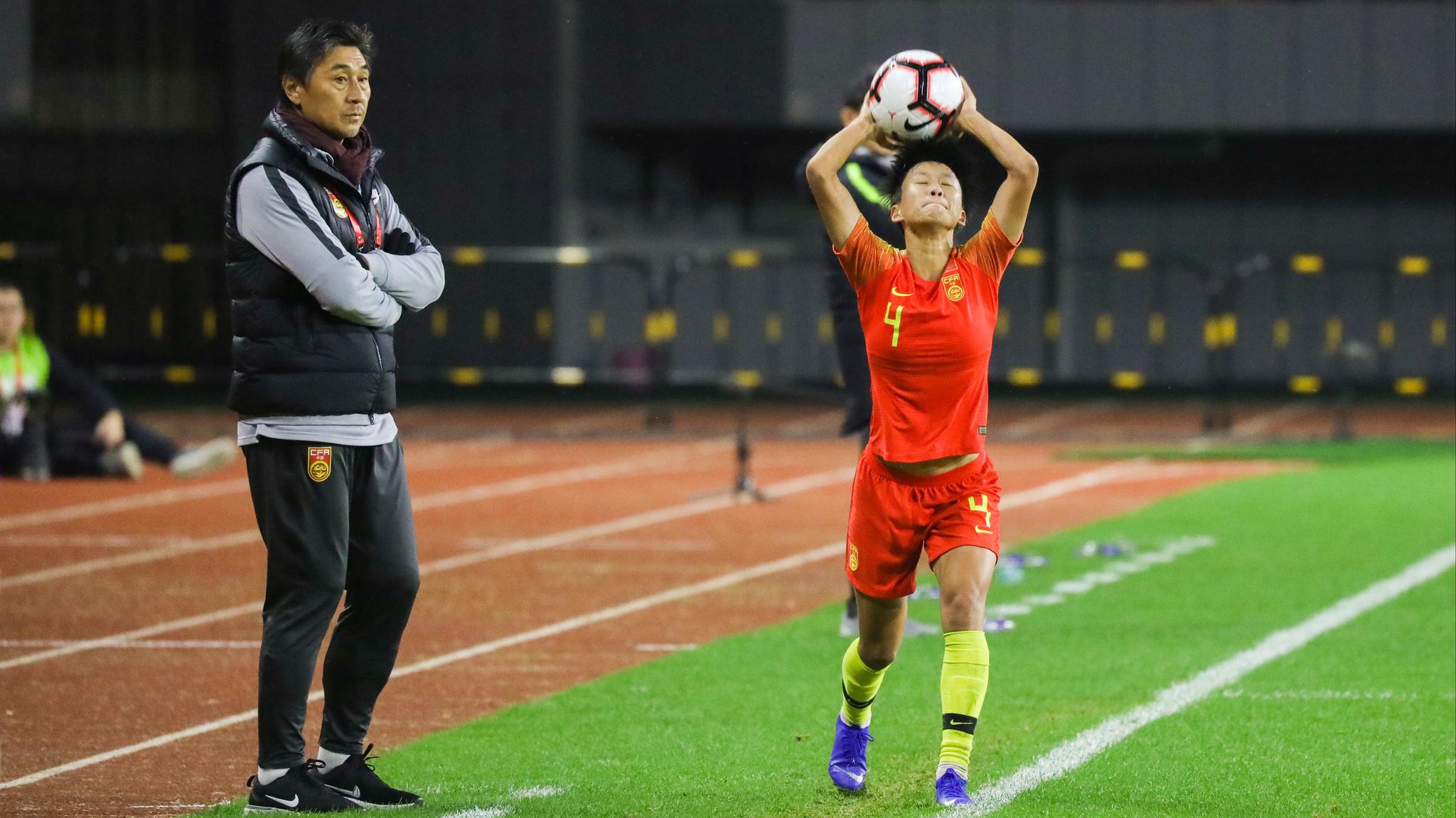 赛前欧篮联传出新动向;那不勒斯强势反弹;管理层表态:管理层满意;临场指挥获称赞的简单介绍-开云网站