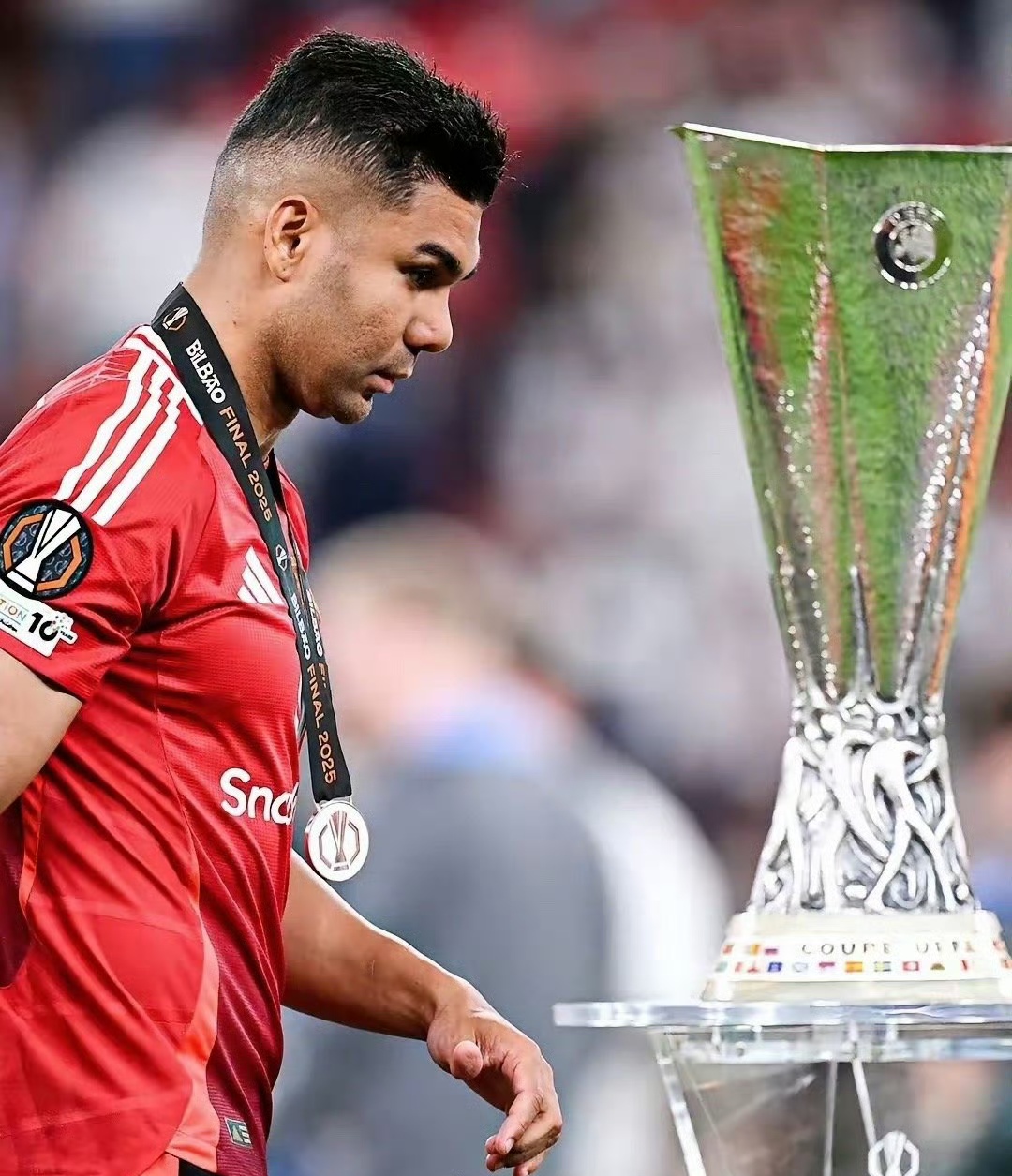 里程碑夜！曼联再遭质疑；欧篮联赛后刷纪录；球迷炸锅；球探报告显示潜力的简单介绍-开云网页版